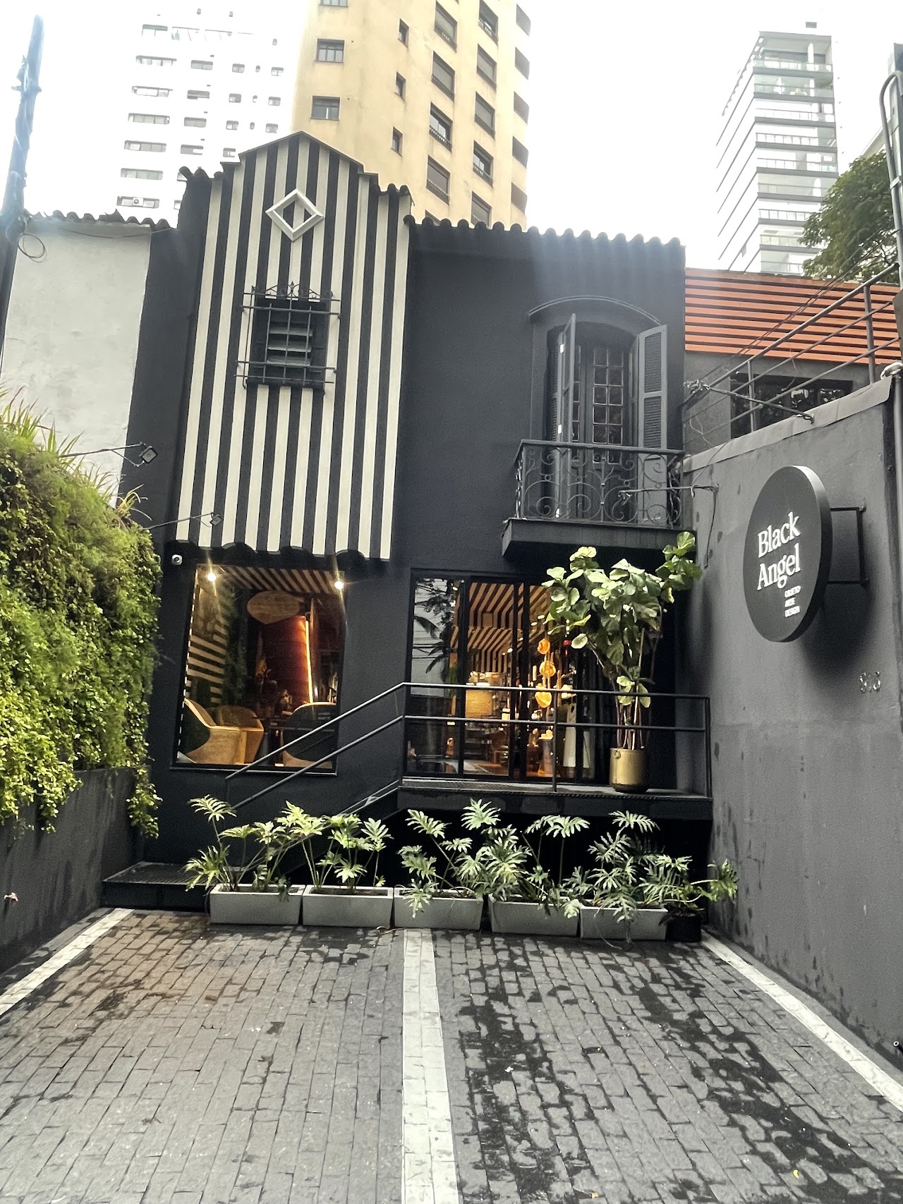 Black Angel - Loja de objetos de Design