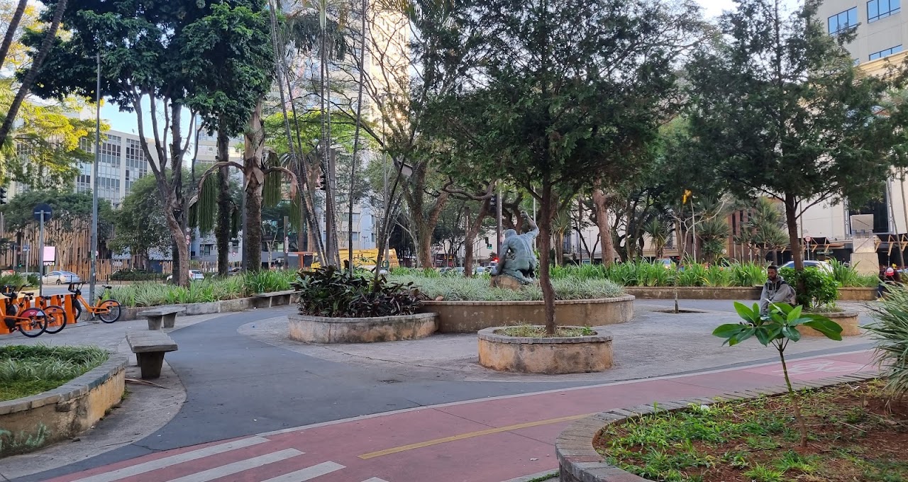 Praça Oswaldo Cruz