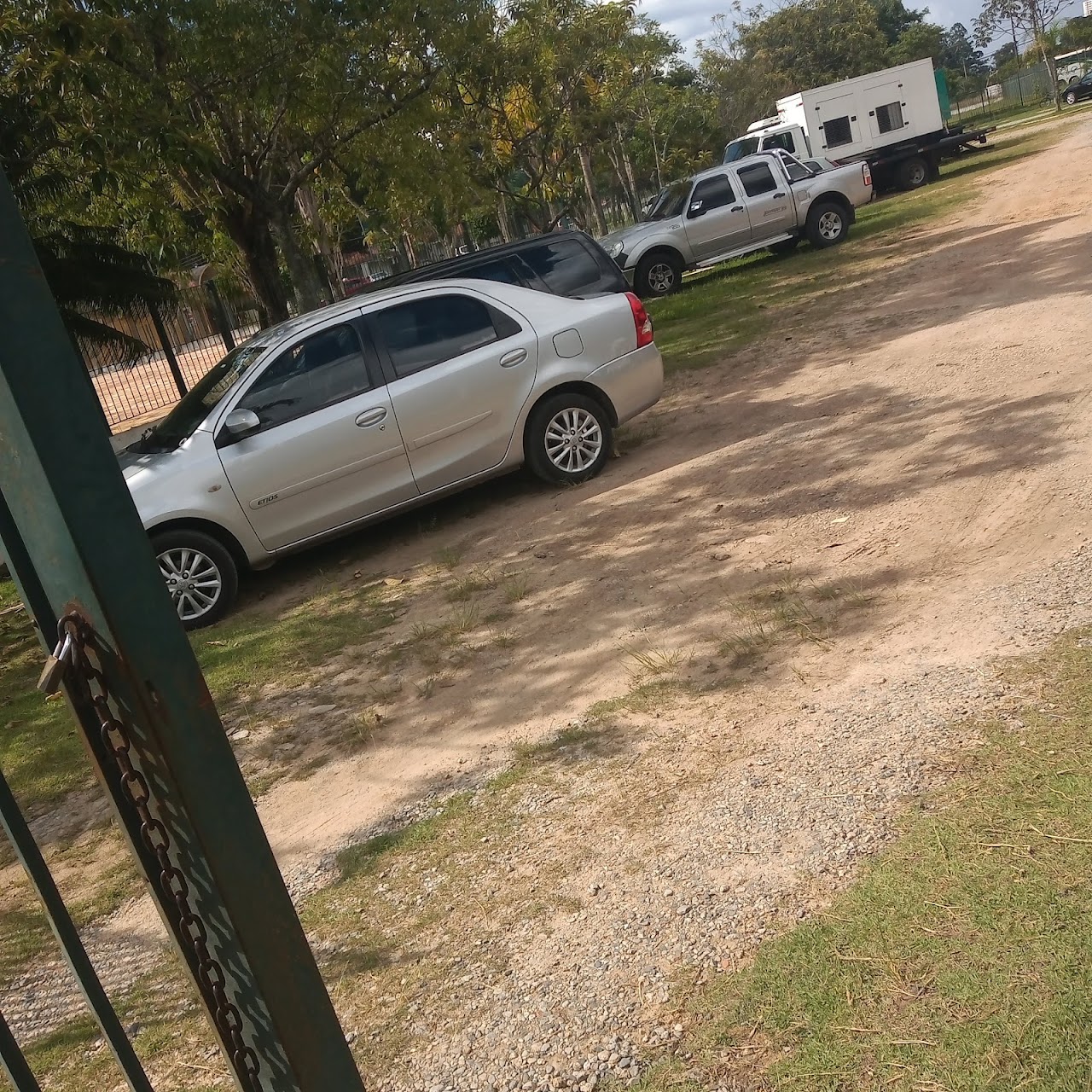 Marina Clube Garagem Nautica