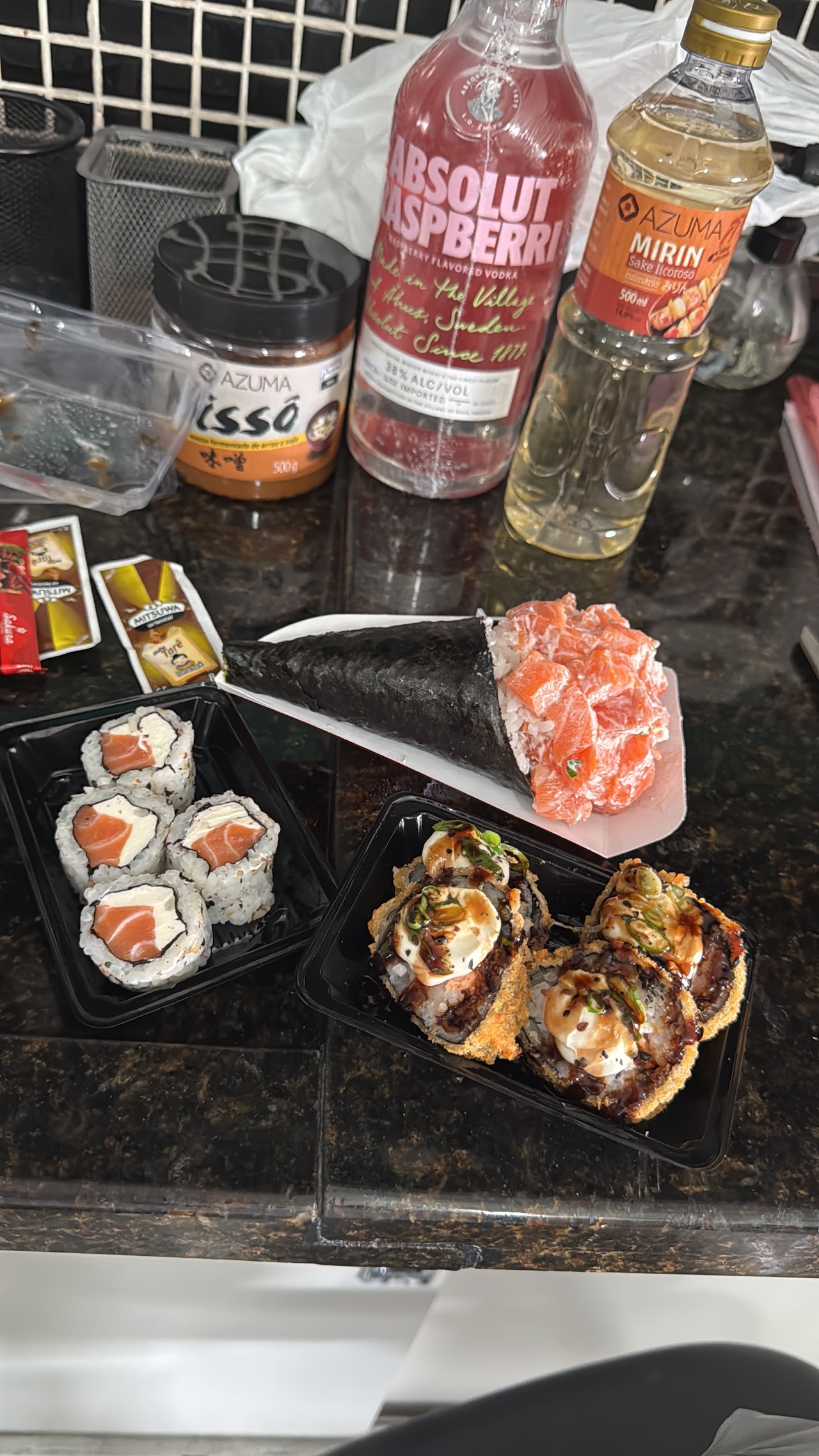 Omamori Temaki E Sushi