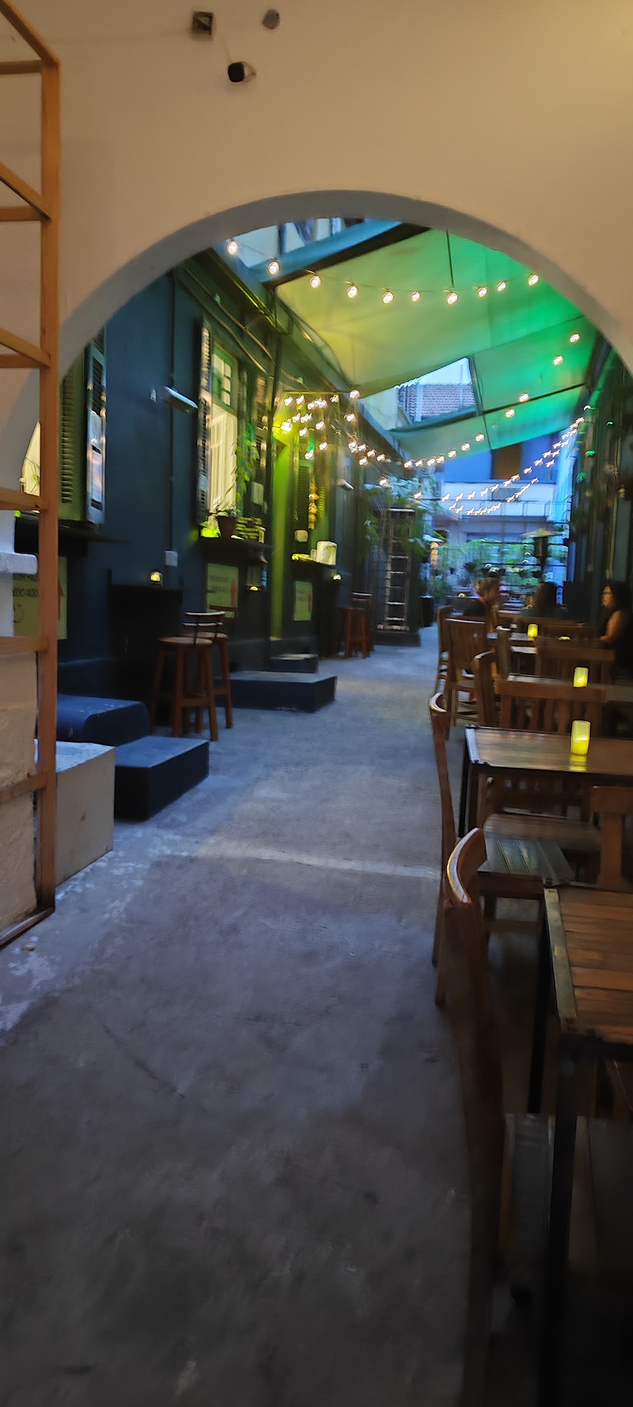 Xenê - Wine Bar