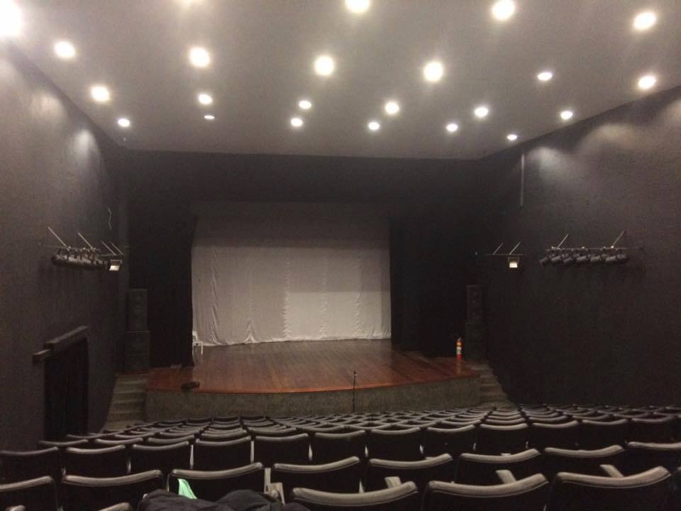 Oficina dos Menestreis -Teatro Musical
