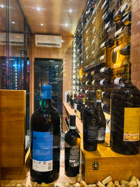 Wine Bar